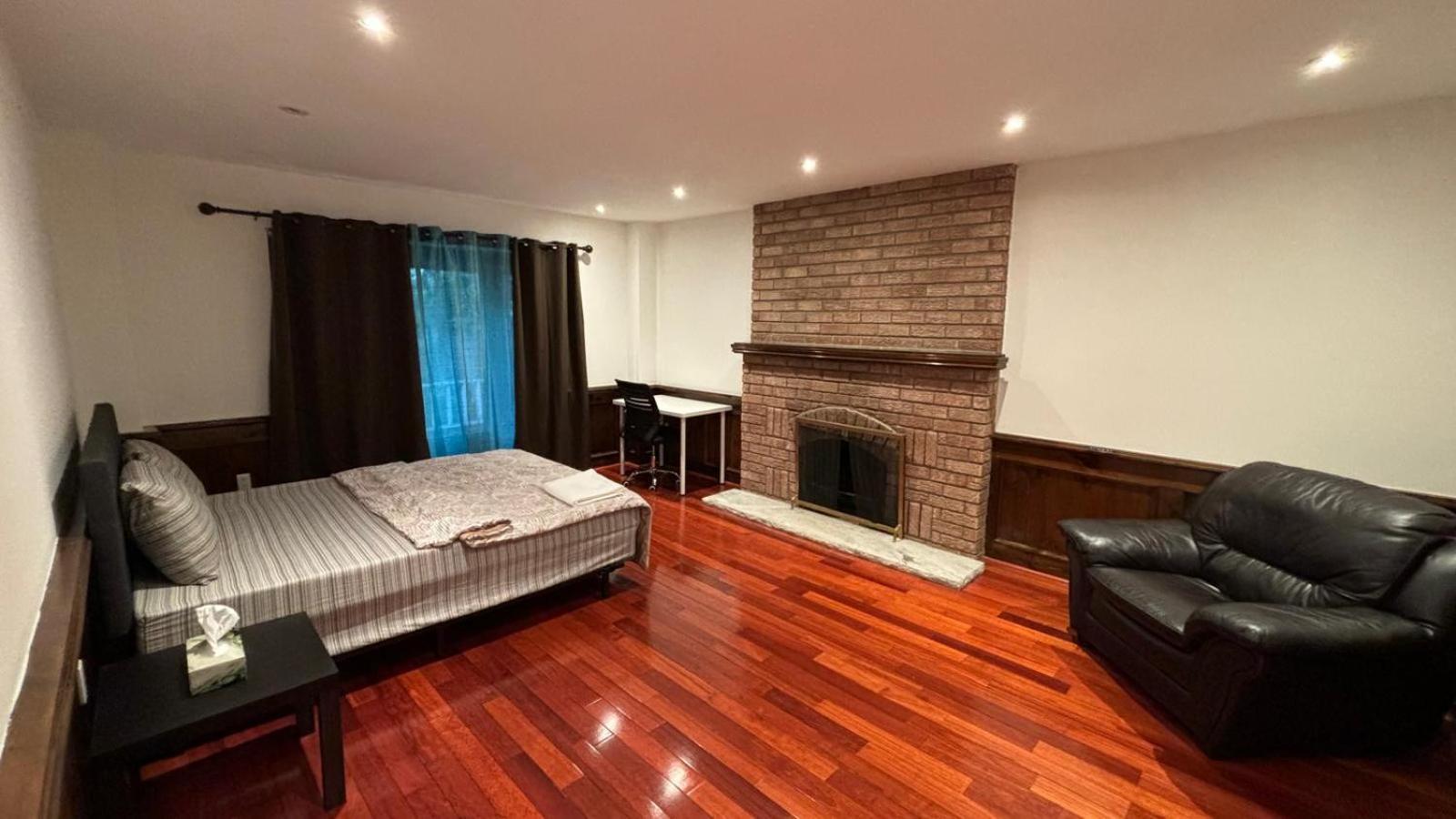Apartamento Hollywell Mississauga Exterior foto